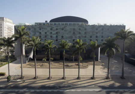 Hotel Unique reduz em 35% consumo de energia elétrica com  retrofit do sistema de climatização