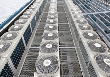 Climatização inteligente reduz em até 70% o consumo de energia em edifícios públicos e comerciais, aponta especialista